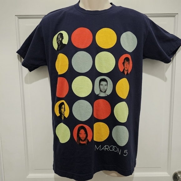Maroon 5 North America Tour 2013 Short Sleeve Graphic TShirt Size M - Picture 3 of 8